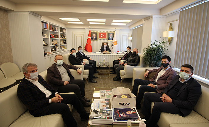 MÜSİAD Sakarya AK Parti ve MHP’yi Ziyaret Etti — haber görseli