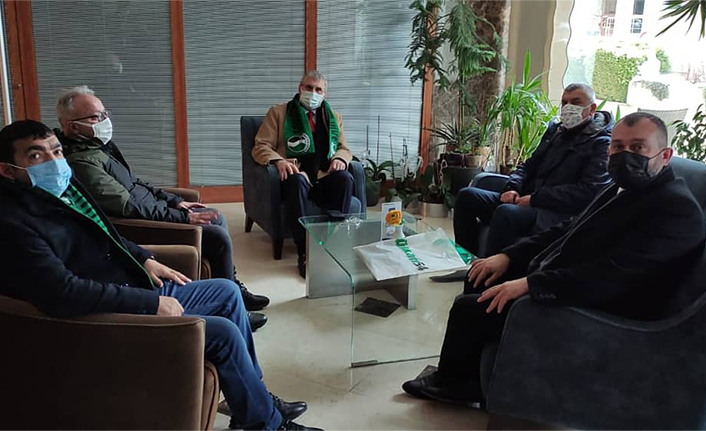 Başkan Ekrem Yüce Ankara’da Sakaryaspor’u ziyaret etti — haber görseli