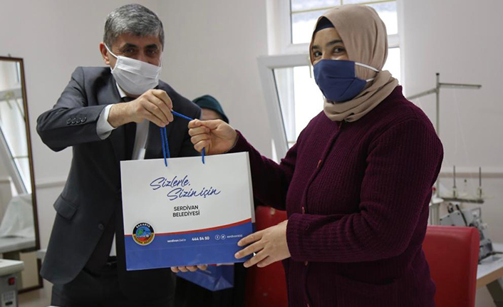 Koruyucu Maske Kursuyla İş Sahibi Oldular — haber görseli