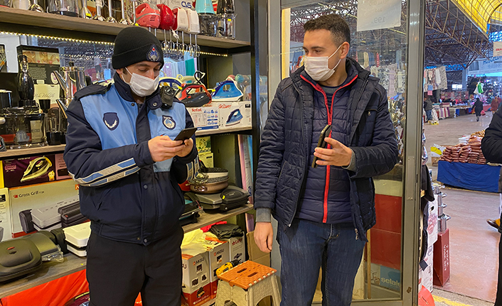 Zabıta ekiplerinden yaka kameralı denetim — haber görseli
