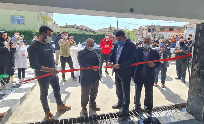 Başkan Özen, Sofuoğlu Oto Kuaförünün Açılışına Katıldı — haber görseli