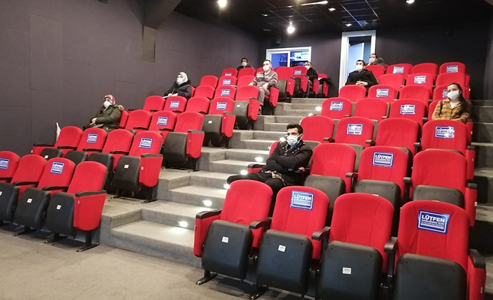 Ev ve süs hayvanı satışı yapan iş yerlerine sertifikalı eğitim — haber görseli