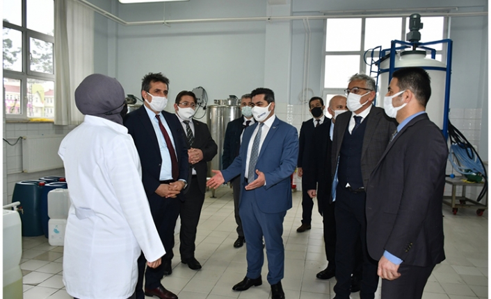 MEB Daire Başkanı, Üretim Yapan Meslek Liselerini Ziyaret Etti — haber görseli