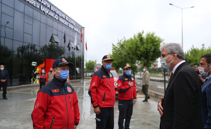 Başkan Yüce, yapımı tamamlanan Hendek İtfaiye Hizmet Binası’nı ziyaret etti — haber görseli