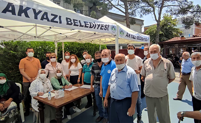 Akyazılılardan aşı çadırına yoğun ilgi — haber görseli