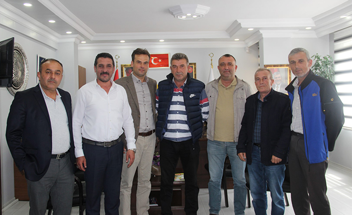 Belediyeye Gölkent Halkından Çıkartma — haber görseli
