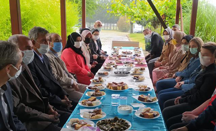 Durmuş, Ferizli’deki Öğrencinin Davetini Kırmadı — haber görseli