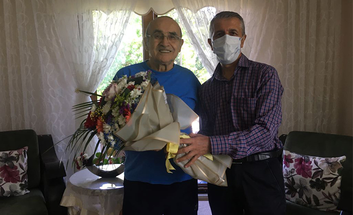 Karasu Belediyesinden Babalar Gününde Anlamlı Ziyaret — haber görseli