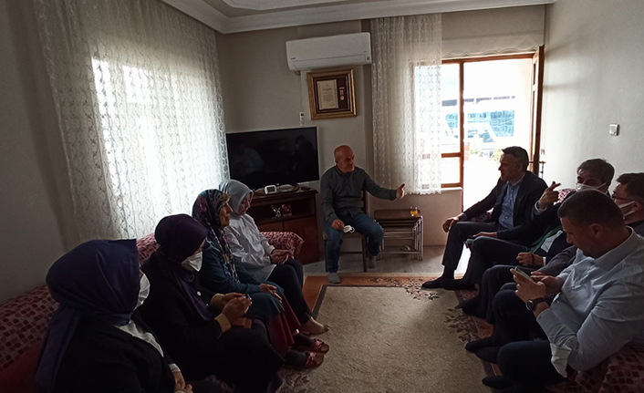 Şehidimizin Babasına Misafir Oldular — haber görseli