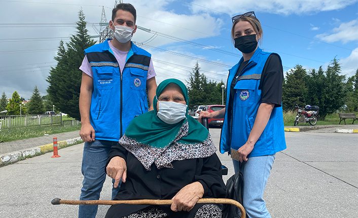 Büyükşehir YADEM’le yaşlılar için aşı olmak çok kolay — haber görseli