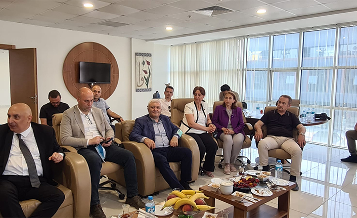 Chp Heyeti Müteahhitleri Ziyaret Etti — haber görseli