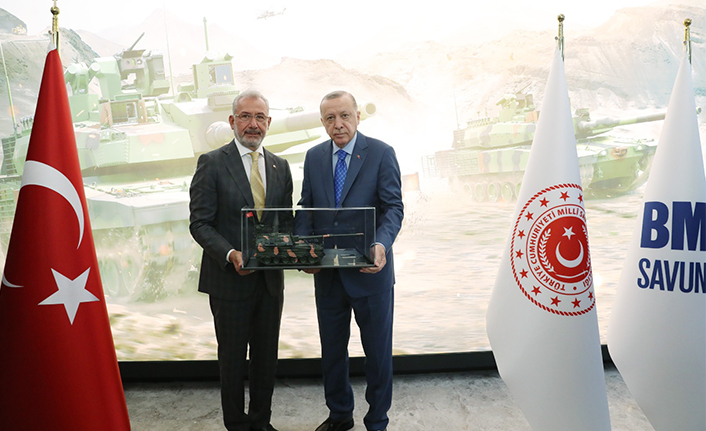 Cumhurbaşkanı Recep Tayyip Erdoğan Tank Paleti Fabrikasını Ziyaret Etti — haber görseli