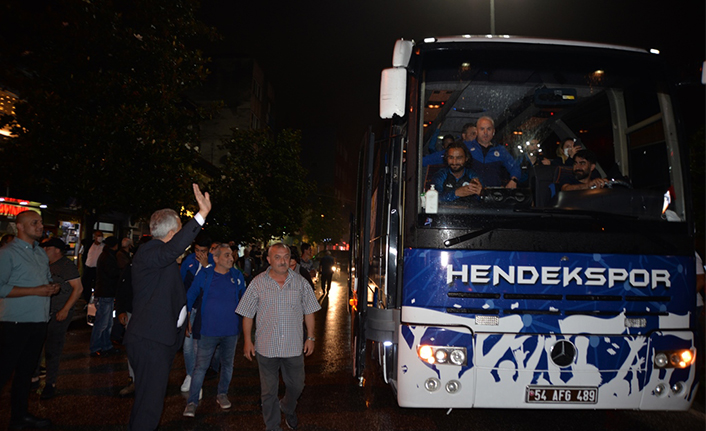Hendek’te Bayram Havası 3.Lig Yolunda Final Coşkusu — haber görseli
