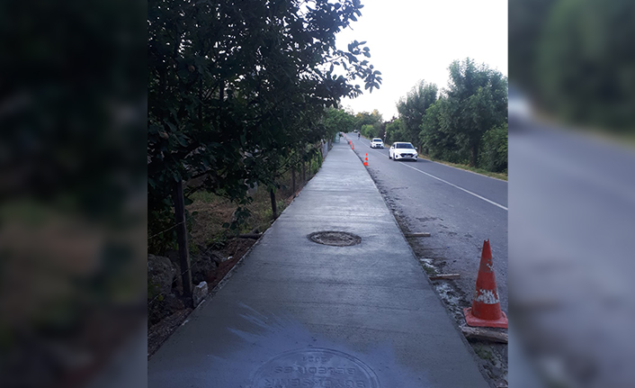 Mahmudiye’de beton yaya yolu çalışması tamamlandı — haber görseli