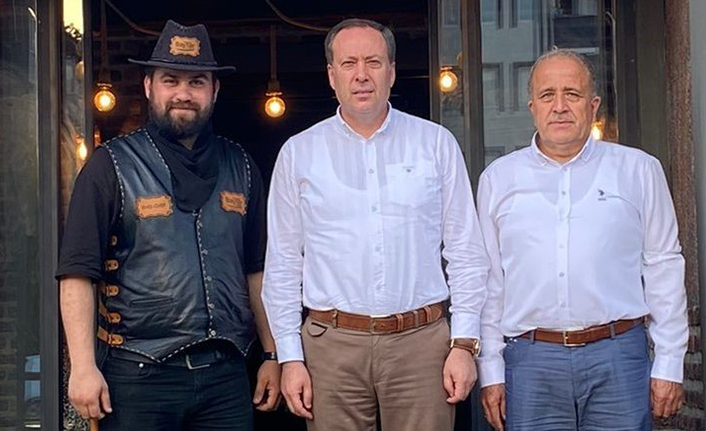 Başarılı Başkan Baytar Steakhouse’da lezzetle buluştu — haber görseli