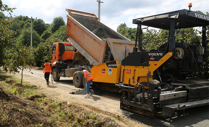 Beton yol çalışmaları Kocaali’de başladı — haber görseli