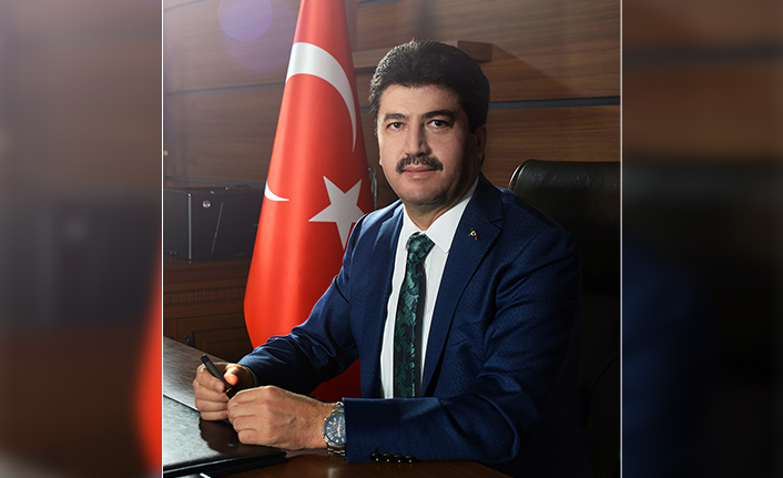 Rektör Sarıbıyık’ın Zafer Bayramı mesajı — haber görseli