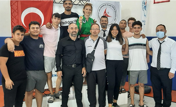 Sakaryalı Kuraş Sporcuları Milli Takımda  — haber görseli