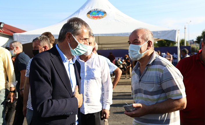 Serdivan’da Damaklar Aşureyle Tatlandı — haber görseli