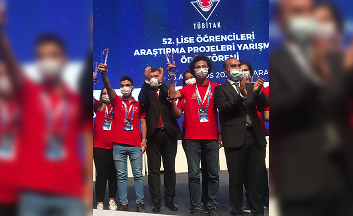 TÜBİTAK’tan Sakaryalı Öğrencilere İki Ödül Birden — haber görseli