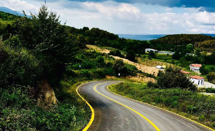 Büyükşehir’den güvenli ulaşım için 9 bin 300 metrelik yol çizgisi — haber görseli
