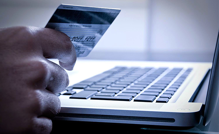 İstenmeyen e-postalarla yayılan bankacılık truva atı  — haber görseli