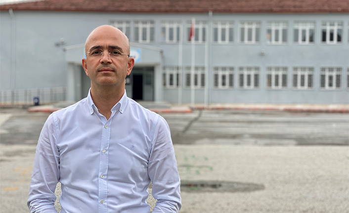 Serbes: Maske hariç okullar bildiğiniz gibi — haber görseli