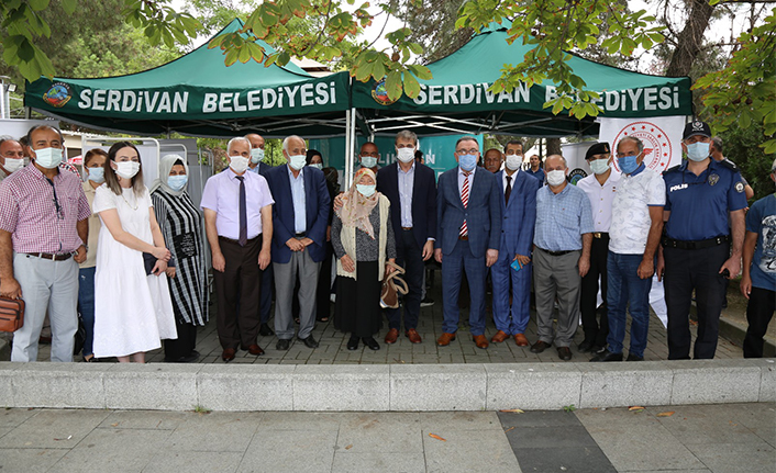 Serdivanda aşı için kollar sıvandı — haber görseli
