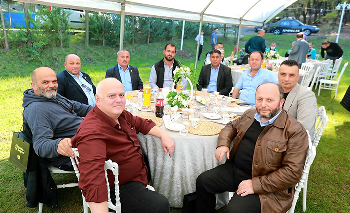 Adapazarı Muhtarlarını Mutlu Eden Buluşma — haber görseli