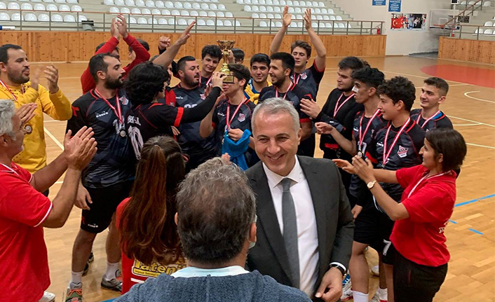 BABAOĞLU: Hendek Yine Gurur Yaşattı  — haber görseli