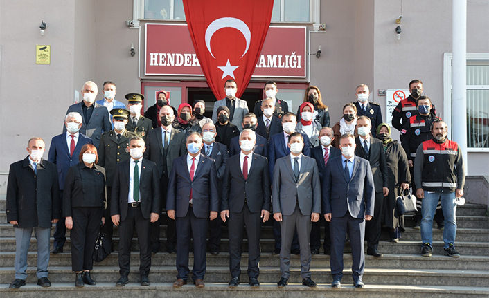 Hendek’te Cumhuriyet Coşkusu  — haber görseli