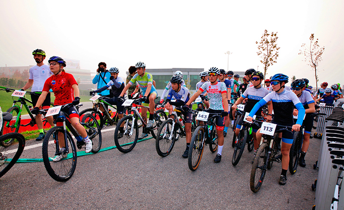 Vadide BMX ve MTB mücadelesi aynı anda — haber görseli