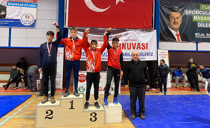 Akyazı'da güreş rüzgarları esti — haber görseli