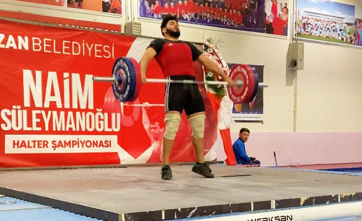 Büyükşehir'in güreşçileri şampiyonaya damga vurdu — haber görseli