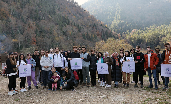 Sülüklügöl parkurunda yürüdüler — haber görseli