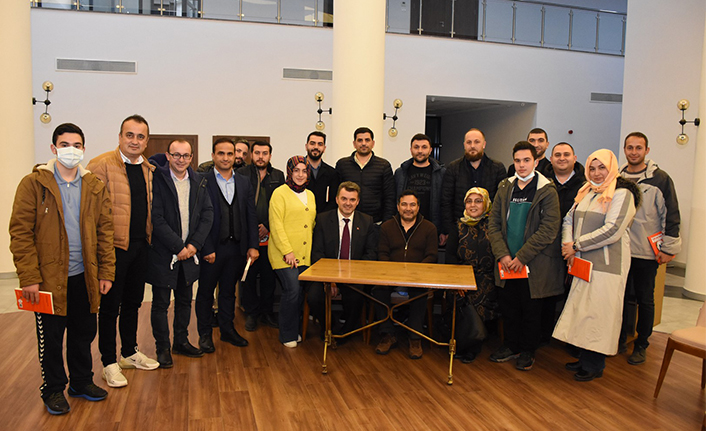 Başkan İshak Sarı’dan Belediye Personeline Muhteşem Yeni Yıl Hediyesi — haber görseli