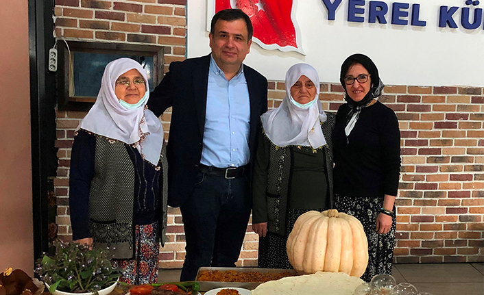 ‘Gabak’ markasının tanıtımlarına katılan Fatma Teyze vefat etti — haber görseli