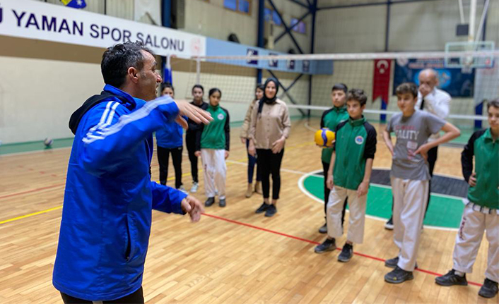 Gençlik Spordan mutluluk faaliyeti — haber görseli