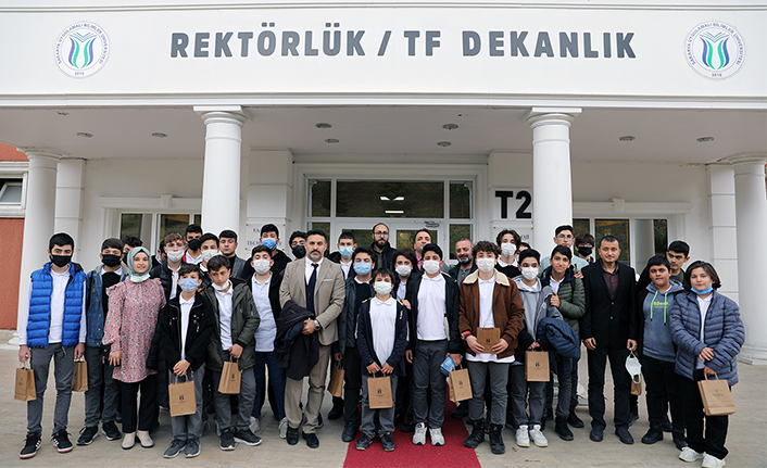 Modelimiz aranılan insanlar yetiştiriyor — haber görseli