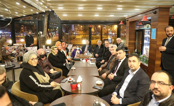 Protesto etmek yerine aksiyon alın — haber görseli