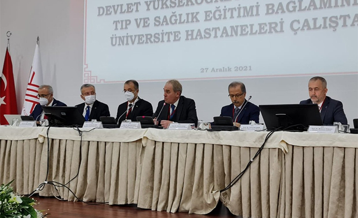 SAÜ Rektörü Prof. Dr. Savaşan YÖK Çalıştayına Katıldı — haber görseli