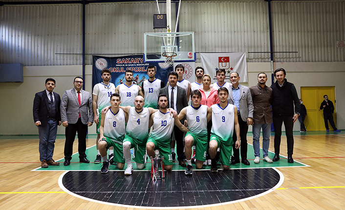 SUBÜ Basketbol Takımı ligi 2’inci tamamladı — haber görseli