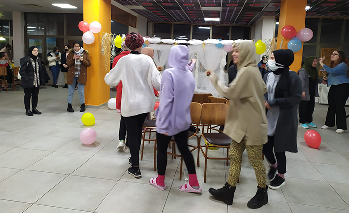 Yurt öğrencileri doyasıya eğlendi — haber görseli