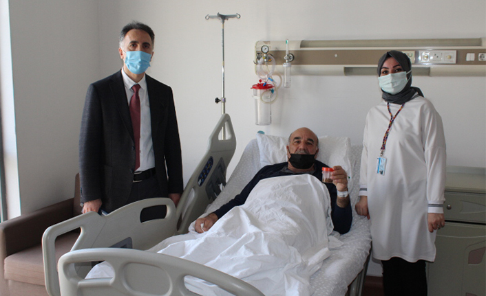 2 böbrekten 1200 taş çıktı — haber görseli