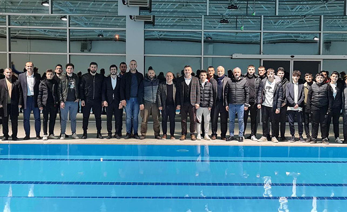 Başkan Özen, “Mahalle Bizim Gençlik Bizim” Programının Konuğu Oldu — haber görseli