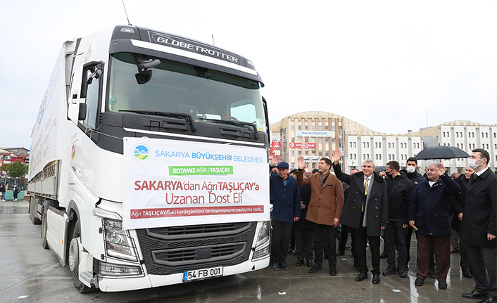 Büyükşehir ‘Kardeşlik Sınır Tanımaz’ dedi: Ağrı’ya yardım tırı gönderdi — haber görseli