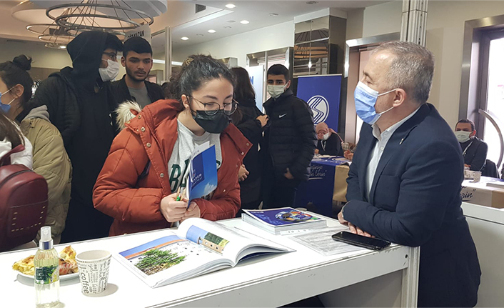 Üniversite Tercih ve Kariyer Günlerinde SAÜ’ye Büyük İlgi  — haber görseli