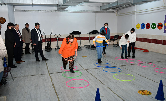 Ebubekir Sıddık Savaşçı Özel Eğitim Öğrencilerini Ziyaret Etti — haber görseli