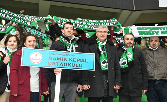 Nehrin Çocukları Tribünde, Sakaryaspor zirvede — haber görseli