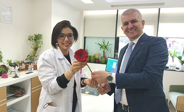 Özel Adatıp Hastanesi’nde ‘8 Mart Dünya Emekçi Kadınlar Günü’ Kutlandı — haber görseli